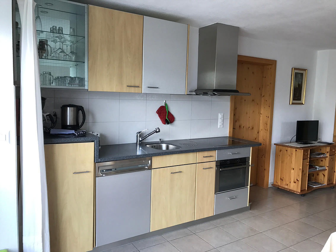 Ferienwohnung Kirchen Tschlin, Küche